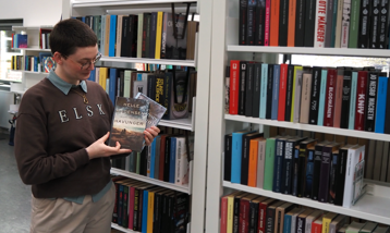 Billede tilknyt til nyheden om Anne Cecilie elsker at dele glæden ved litteratur